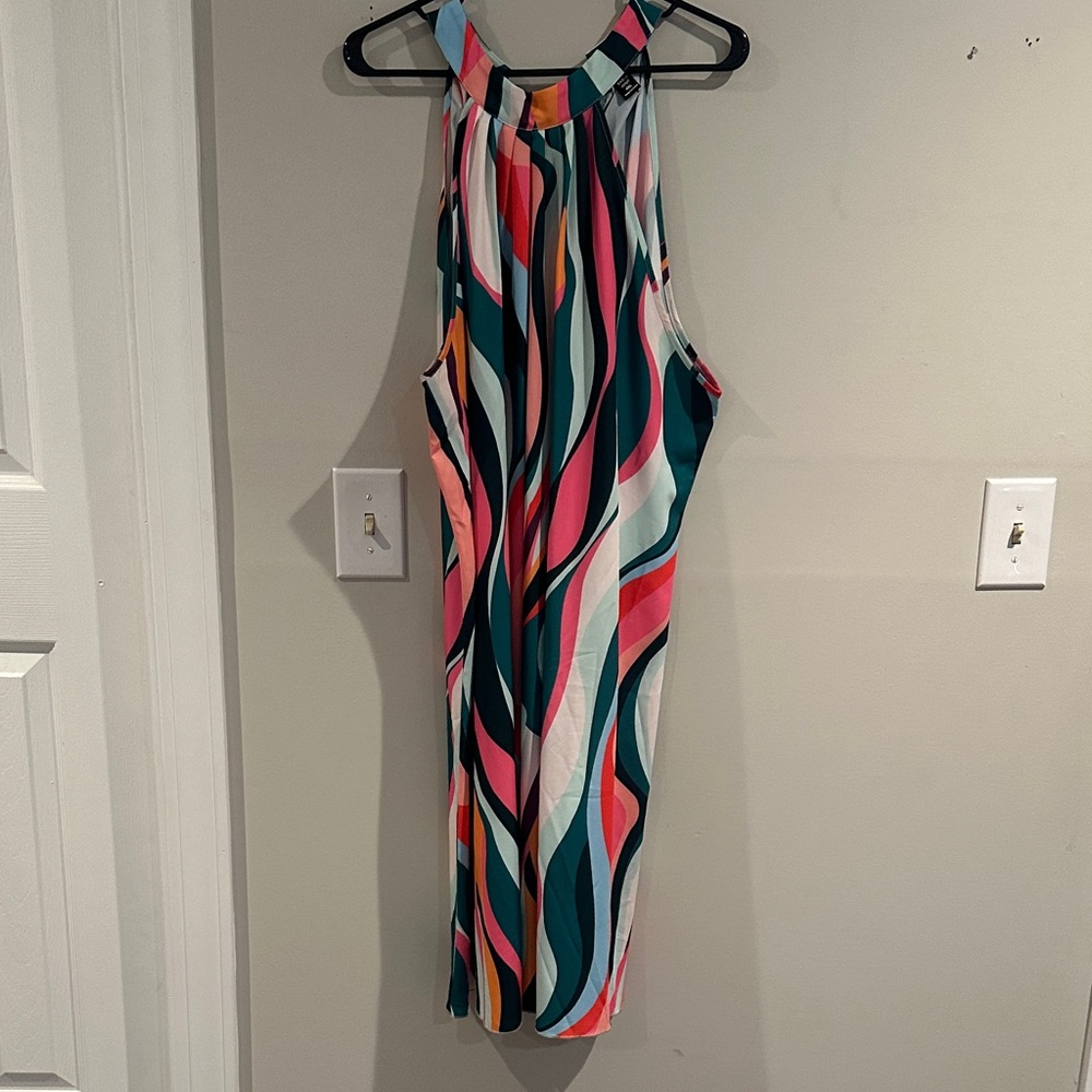 SHEIN Colorful Wave Halter Dress